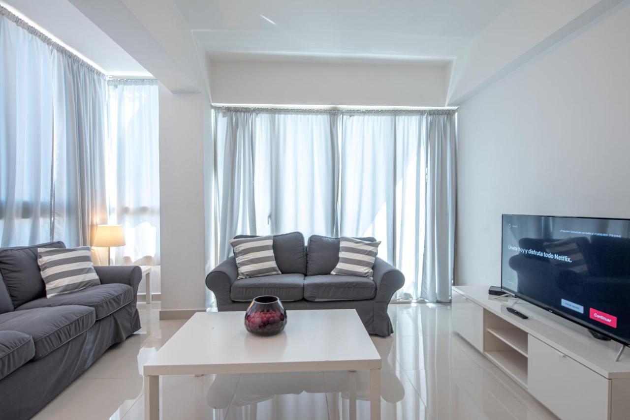 Escape Apartments, Balcony, Pool & Gym In La Julia Saint-Domingue Extérieur photo